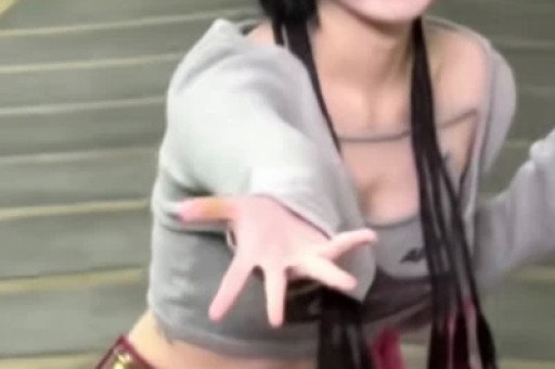 明星婚内出轨：捞钱第一离婚第二