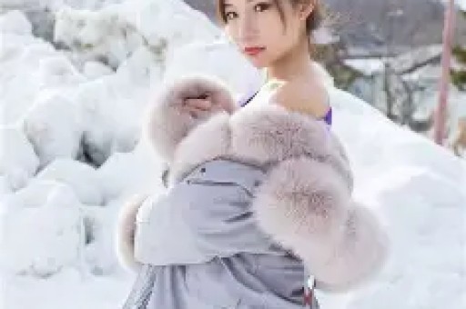 割韭菜、造富婆人设、骗钱2025年明星直播“乱象多”！
