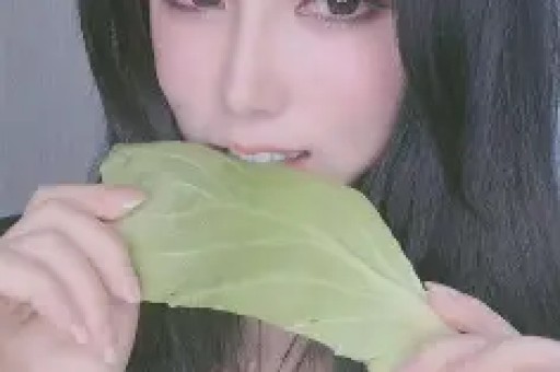 “不保证大杨哥本人到场” 三只羊线下课程被指“割韭菜”：宣传视频被紧急删除网友质疑“虚假宣传？”