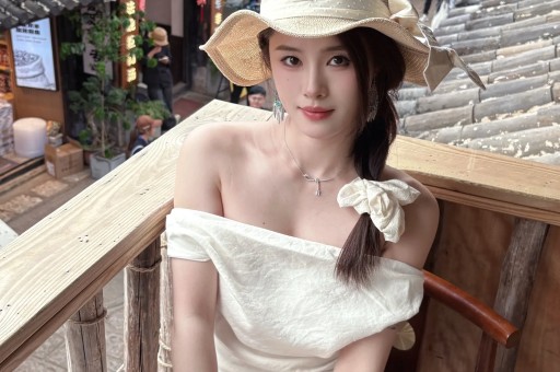 知名男明星承认婚内出轨后首次公开露面 知名男明星承认婚内出轨后首次公开露面