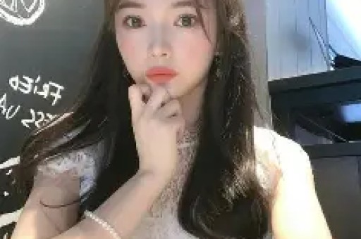 布兰妮回忆录：为前男友堕胎却被诬陷出轨被父亲反复身体羞辱